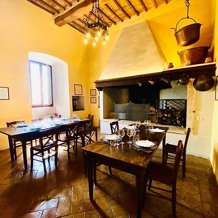 オルヴィエート Castello Di Titignanoヴィラ エクステリア 写真