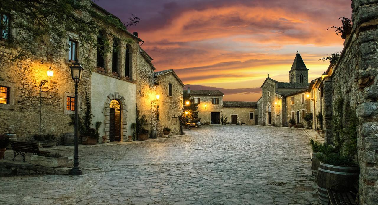 オルヴィエート Castello Di Titignanoヴィラ エクステリア 写真